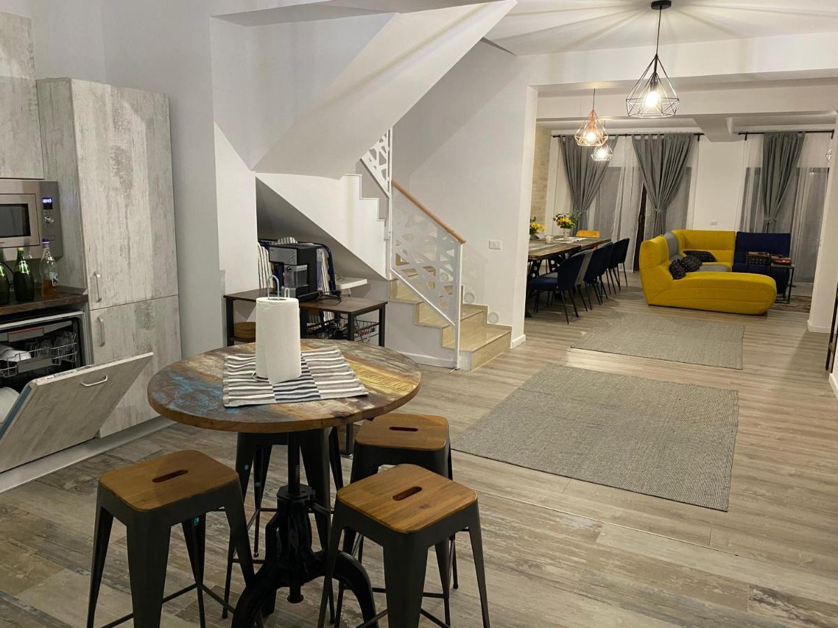 Casa Skadi, Zamora,Buşteni 外观 照片